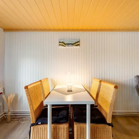 Holiday home Urlaub An Der Elbmuendung *